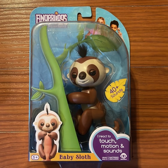 WowWee Fingerlings~ Kelsey the baby Sloth & Mia the baby Monkey - Picture 3 of 12